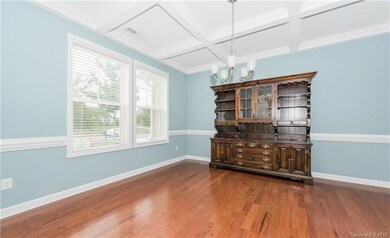 Elegant Dining Room