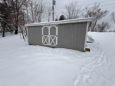 8917 E Circle Dr S, Syracuse, IN 46567 - photo 3