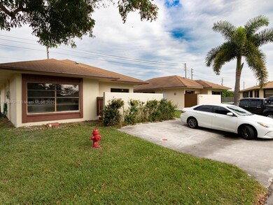 4799 Luqui Ct, West Palm Beach, FL 33415 - photo 2