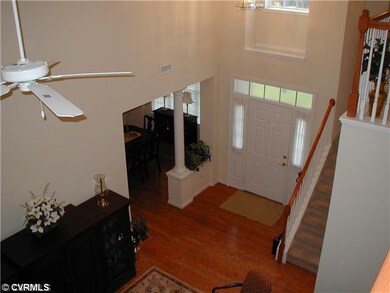 Foyer - Foyer as viewed from second level