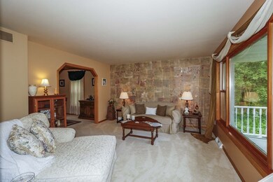 826 Ridge View Ln, Oregon, WI 53575 - photo 3