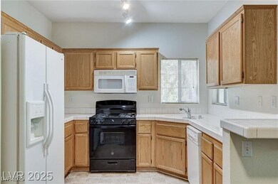 1830 N Buffalo Dr unit 2083, Las Vegas, NV 89128 - photo 2