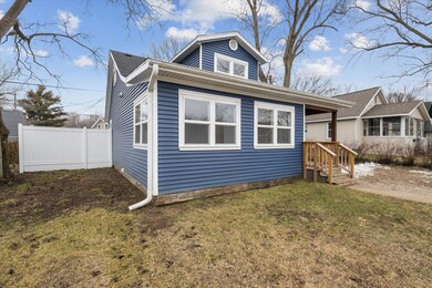02-17-River-St-Niles-MI-49120-WindowStil