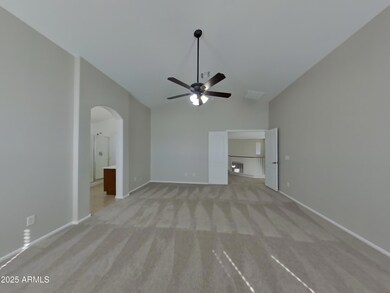 6_pc_lU9JucqjsZ_2e1VKLMvo3_layout_1