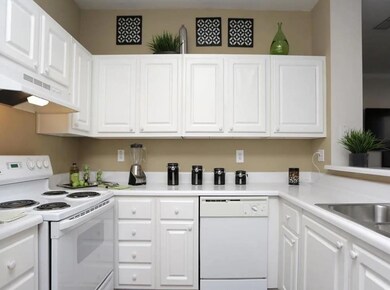 1600 Blairs Bridge Rd unit 2302, Lithia Springs, GA 30122 - photo 3