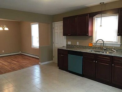 227 Chapel St, Woonsocket, RI 02895 - photo 5