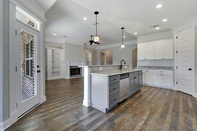 alton 1 from dining area toward kitchen