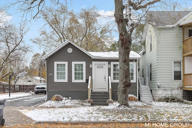 1212 Princeton Ave, Kalamazoo, MI 49007 - photo 4