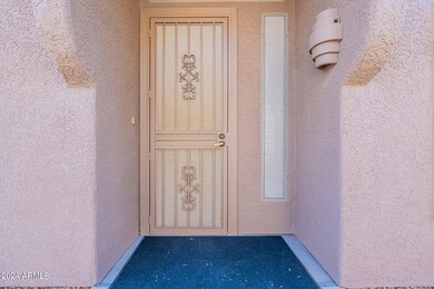 4-web-or-mls-Broadway-4