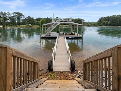 4175 Merritt Dr, Cumming, GA 30041 - photo 4