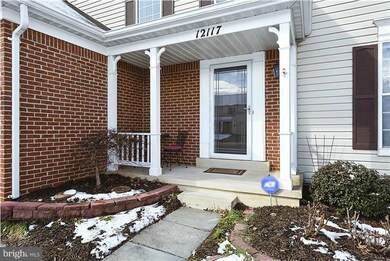 12117 Songbird Ln, Germantown, MD 20876 - photo 2