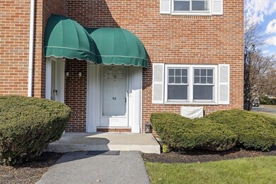 40 Emerson Gardens Rd unit 40, Lexington, MA 02420 - photo 2