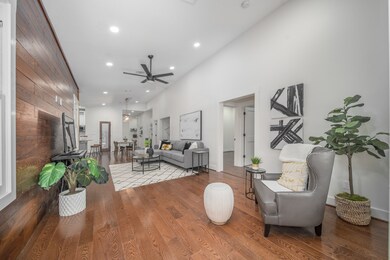 924 Cortlandt St, Houston, TX 77008 - photo 7