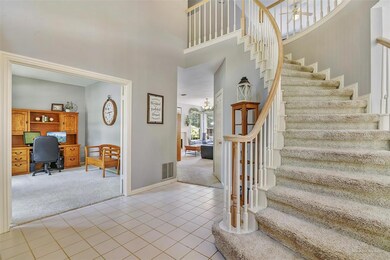 808 Tradonna Ln, Hurst, TX 76054 - photo 4