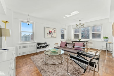 Schwab House unit 15TW, New York, NY 10023 - photo 2
