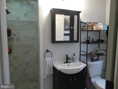 220 W Court St unit 3RD FL, Doylestown, PA 18901 - photo 6