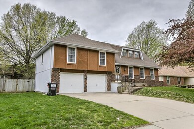 1600 NW Ashton Dr, Blue Springs, MO 64015 - photo 2