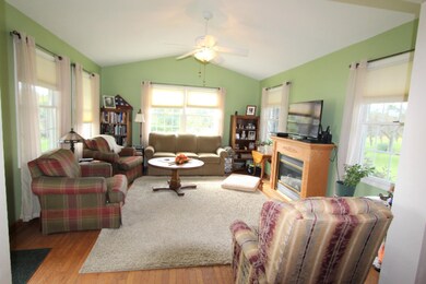 SUNROOM 3