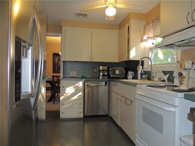 49 Madeline Dr, Riverside, RI 02915 - photo 2