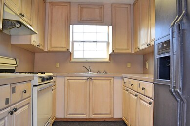 2911 Sea Oaks Loop, Perry, FL 32348 - photo 2