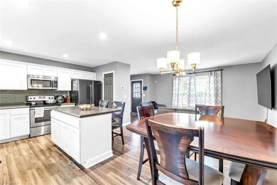 713 Morgan Ave, Asheboro, NC 27205 - photo 4