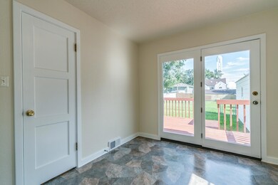 519NAndersonSt91619_0015