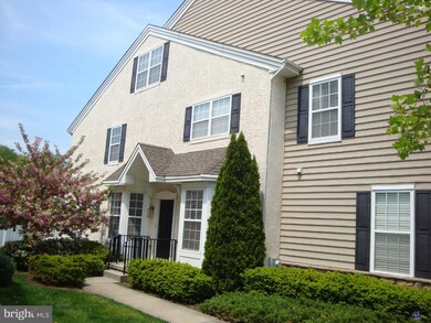 46 Brecknock Ct, Newtown, PA 18940 - photo 2