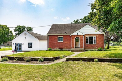 651 Blackburn Ave, Fairfield, OH 45014 - photo 2