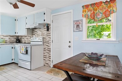 29 Kulas Rd, West Warwick, RI 02893 - photo 7