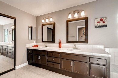 2891 Brentwood Ct, Carlsbad, CA 92008 - photo 4