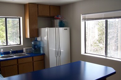 Gonzalez cabin 009
