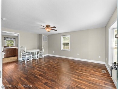 802 F St, Barling, AR 72923 - photo 5