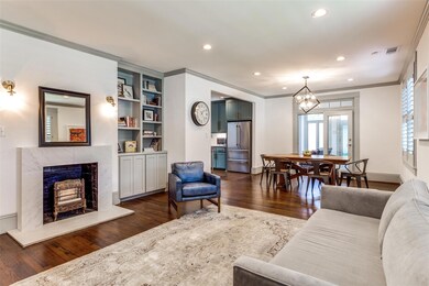 6049 Bryan Pkwy, Dallas, TX 75206 - photo 2