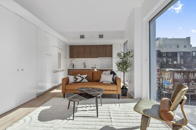 330 Grand St unit 4 B, New York, NY 10002 - photo 5