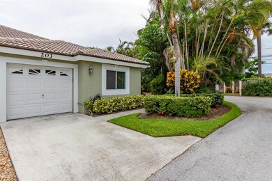 203 N Lakeshore Dr, Hypoluxo, FL 33462 - photo 5