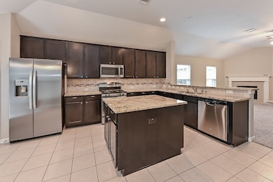 9119 Newcroft Ct, Tomball, TX 77375 - photo 5