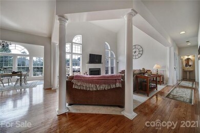 1317 Brimfield Ct, Lake Wylie, SC 29710 - photo 6