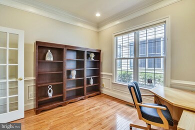 8412 Tysons Trace Ct, Vienna, VA 22182 - photo 6