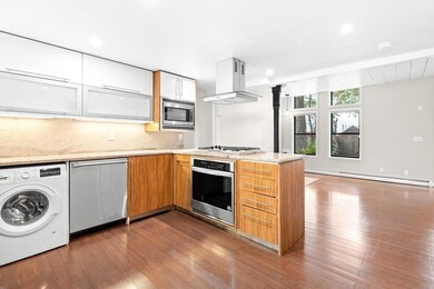 18 Bay St unit 4, Cambridge, MA 02139 - photo 3