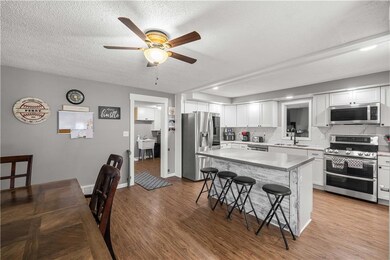 201 1st St, Haverhill, IA 50120 - photo 5