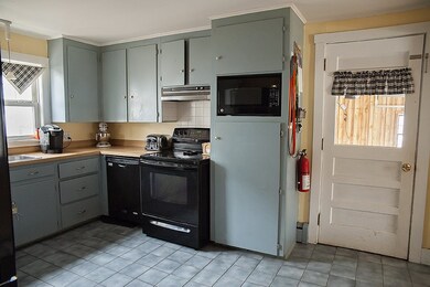 Stove, microwave, refrigerator, dishwasher include