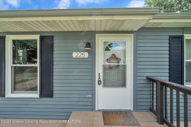 225 W Claremore Dr, Lansing, MI 48911 - photo 6