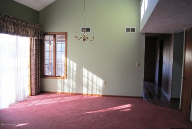 96 Duck Hollow Cir, Stroudsburg, PA 18360 - photo 7