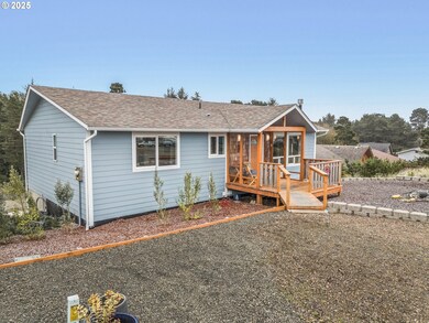 2202 NW Mokmak Lake Dr, Waldport, OR 97394 - photo 5
