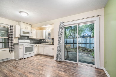 225 Holton Rd, La Porte, IN 46350 - photo 2