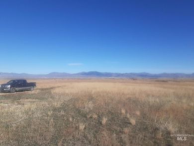 500 S Fir Grove Rd, Fairfield, ID 83327 - photo 3