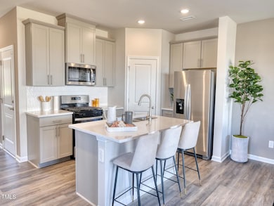 RAL_StillhouseFarmsTownes_Amber_Kitchen_