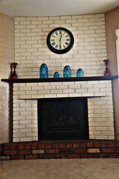 Fireplace1