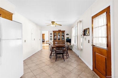 27 Simon St, Babylon, NY 11702 - photo 7