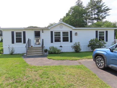 7 Adams St, Epsom, NH 03234 - photo 2